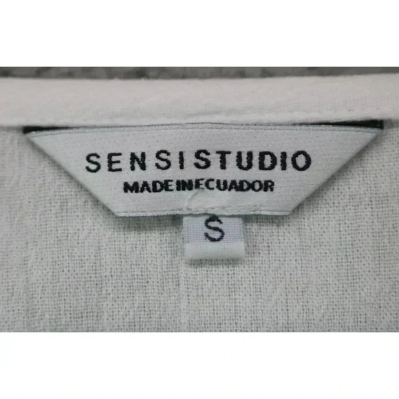 SensiStudio Embroidered Bell Sleeves Cotton Top-Size Small-Dolan Sleeves - Picture 3 of 10